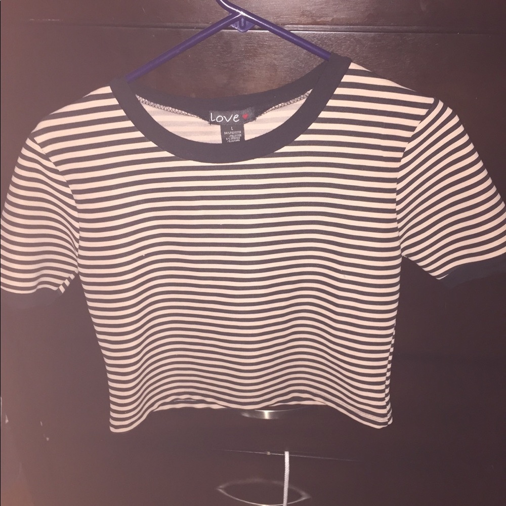 Crop top
